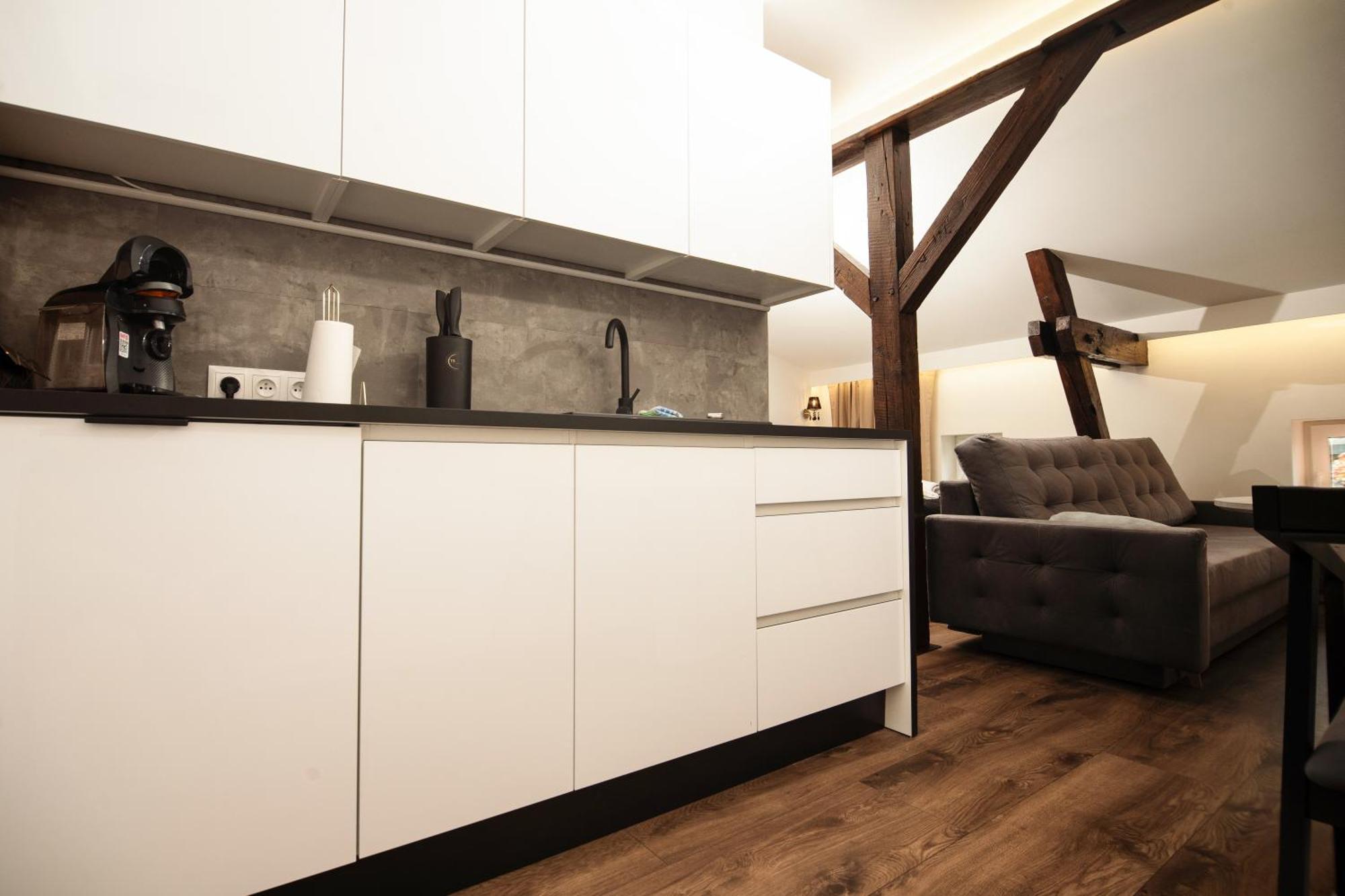 Apartment Ts